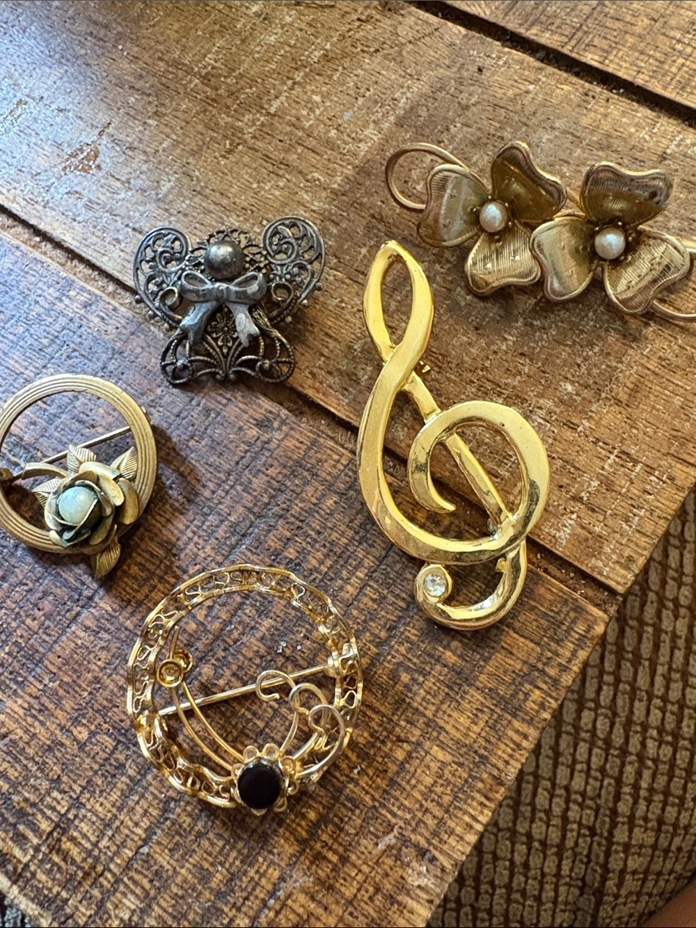 Assorted Gold and Silver Decorative Brooch Set - Vintage Accents